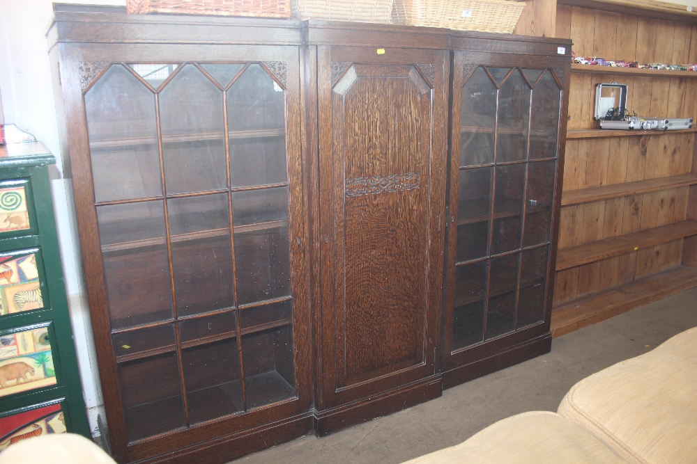 A 1920s/30s oak breakfront bookcase