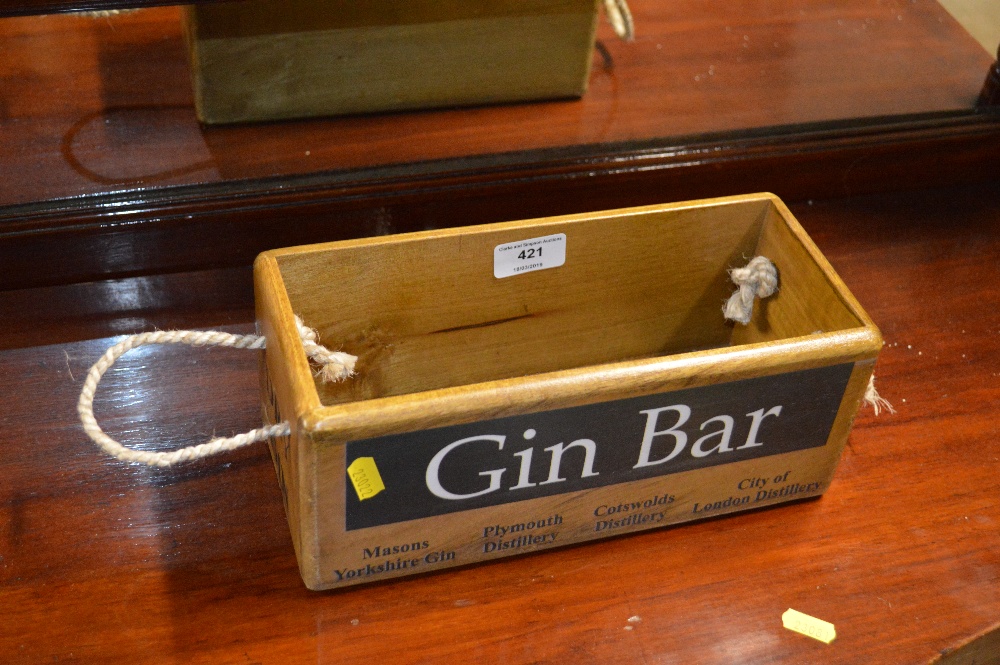 A gin bar box