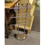 A modern design chrome towel rail, 82cm high