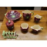 A quantity of Shorter & Son Anemone ware, comprising three jugs, sugar bowl, toast rack, preserve