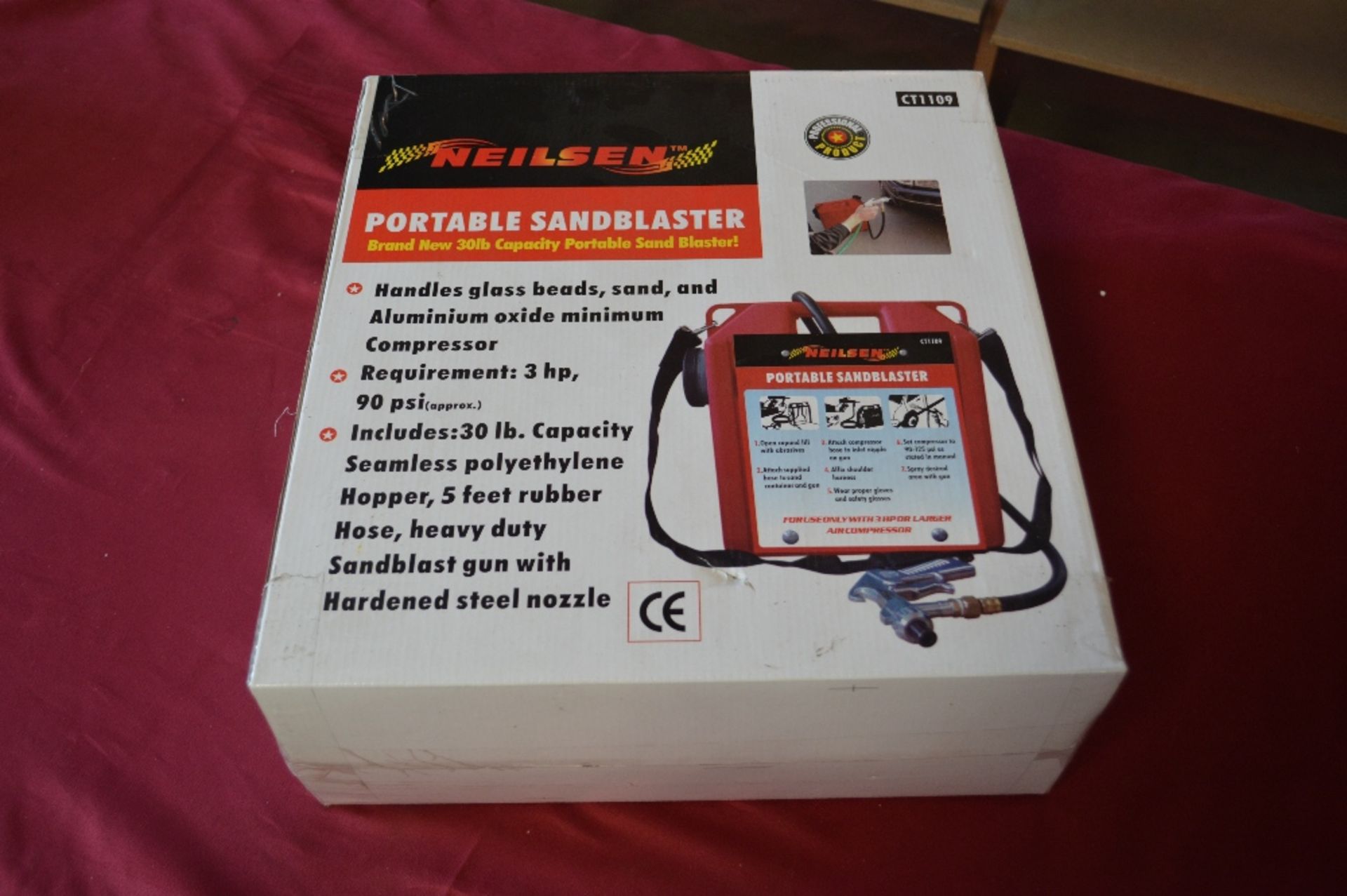 Portable sandblaster. *