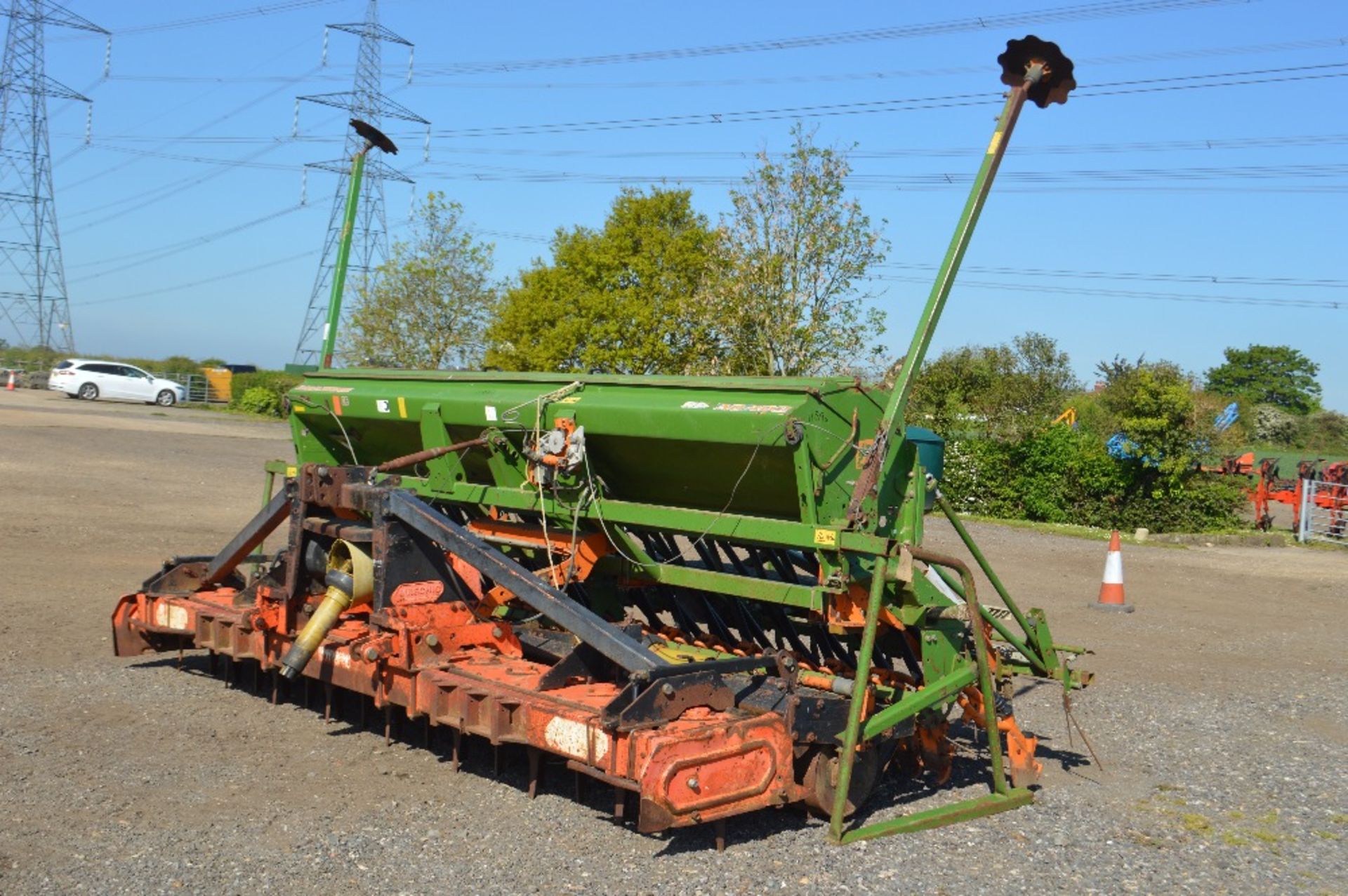 Maschio/ Amazone 4m drill combination. With Suffol - Image 2 of 2