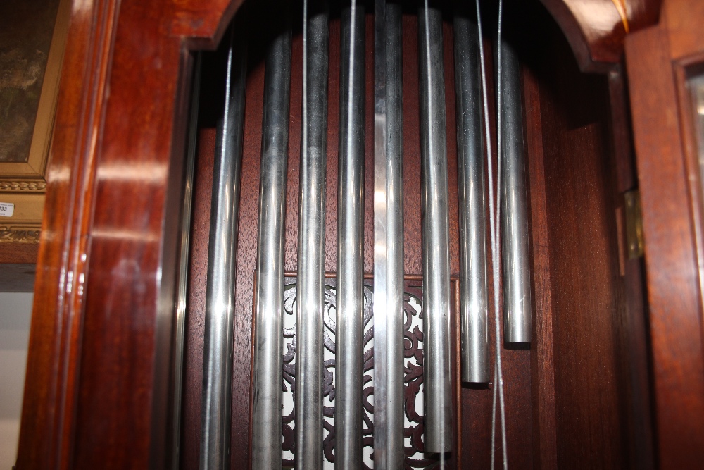 A fine quality Edwardian mahogany and satinwood inlaid chiming long case clock, the hood - Image 14 of 32