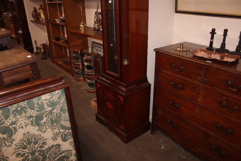 A fine quality Edwardian mahogany and satinwood inlaid chiming long case clock, the hood - Image 2 of 32