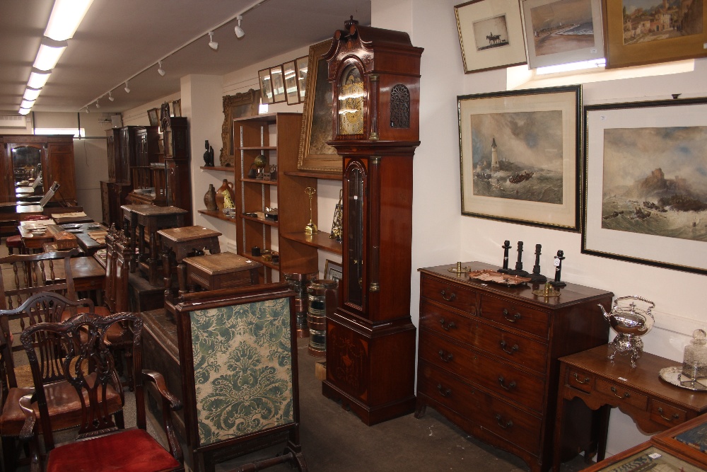 A fine quality Edwardian mahogany and satinwood inlaid chiming long case clock, the hood - Image 4 of 32