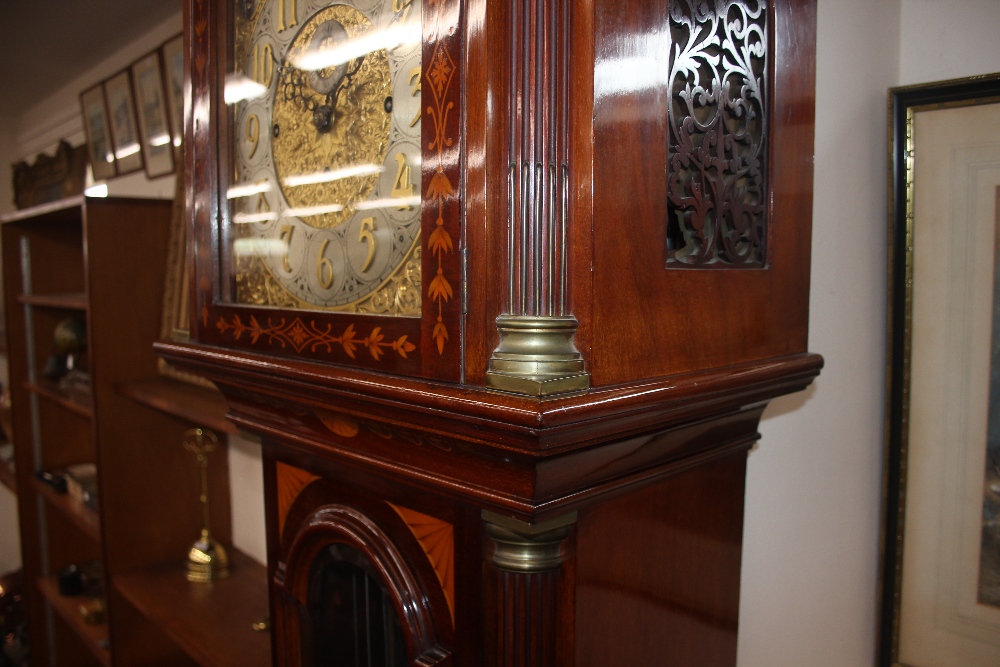 A fine quality Edwardian mahogany and satinwood inlaid chiming long case clock, the hood - Image 7 of 32