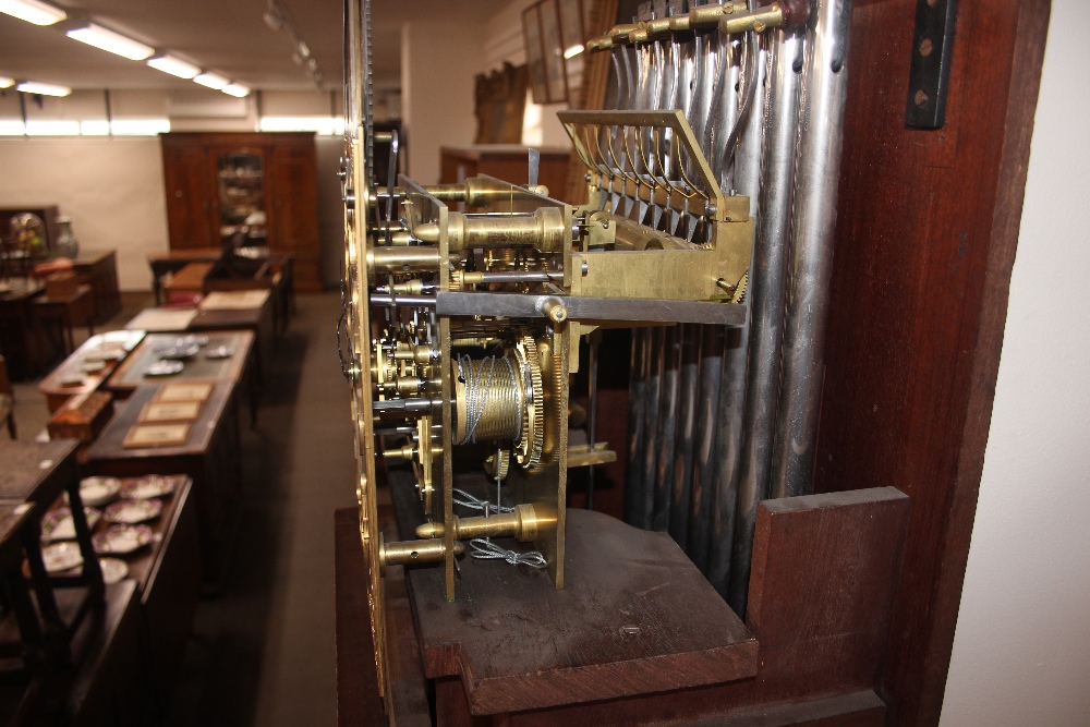 A fine quality Edwardian mahogany and satinwood inlaid chiming long case clock, the hood - Image 21 of 32