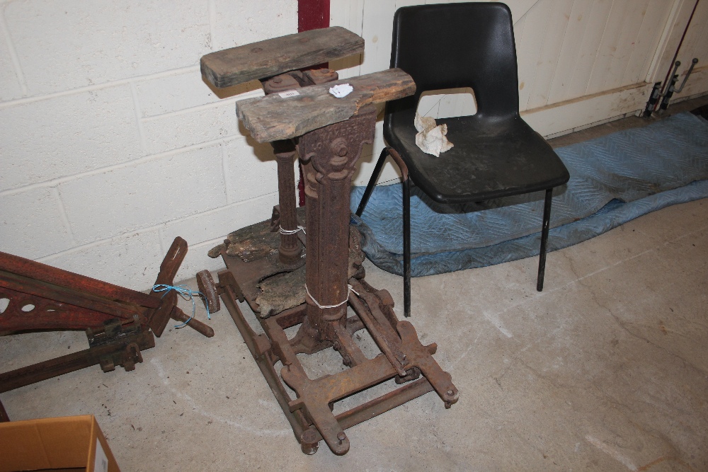 A set of iron and wooden sack scales by E & G Cord