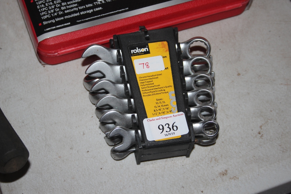 A set of stubby spanners (78)