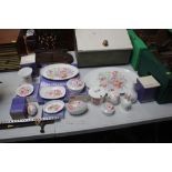 A quantity of boxed and unboxed Wedgwood items