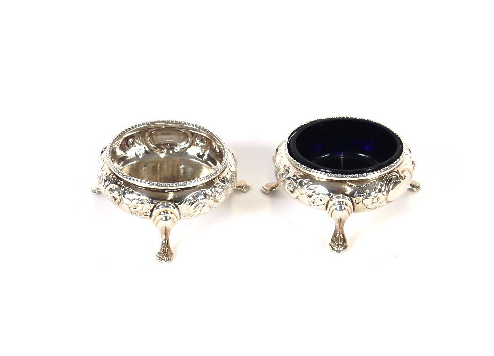 A pair of Victorian silver salts, by Alexander MacRae, London 1866 (one blue glass liner missing)