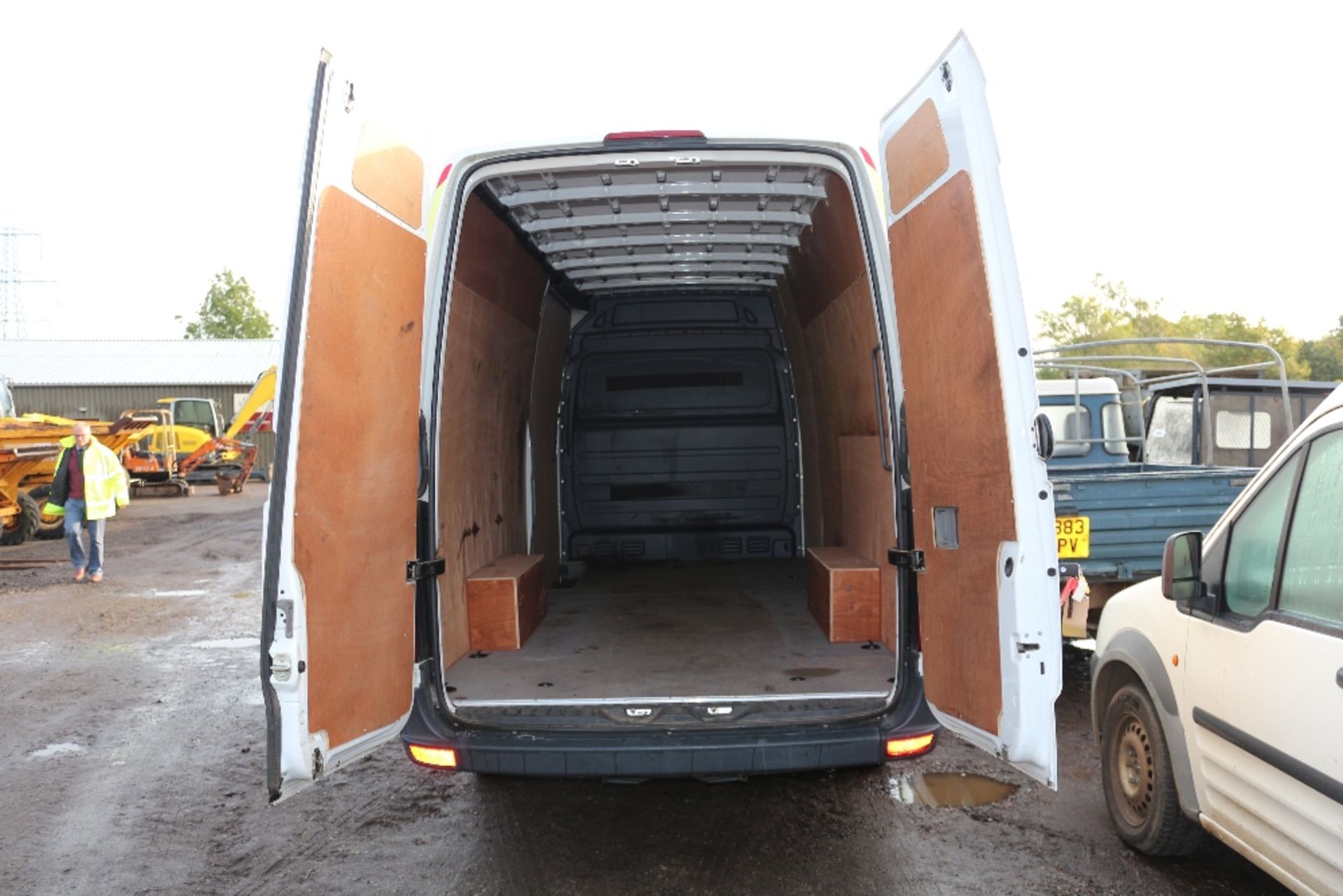 VW Crafter CR35 TDI van. Registration AU16 OVF. Date of first registration 04/16. Mileage to follow. - Image 4 of 4