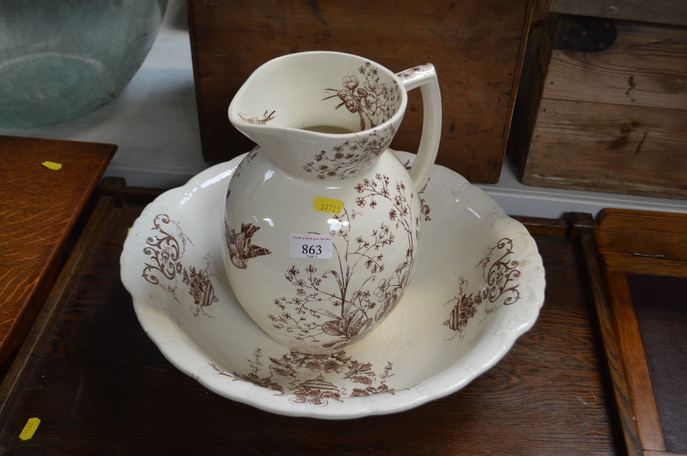 A wash jug and bowl