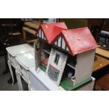 A doll's house for restoration