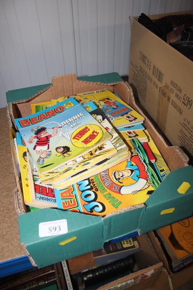 A box of various Beano comics