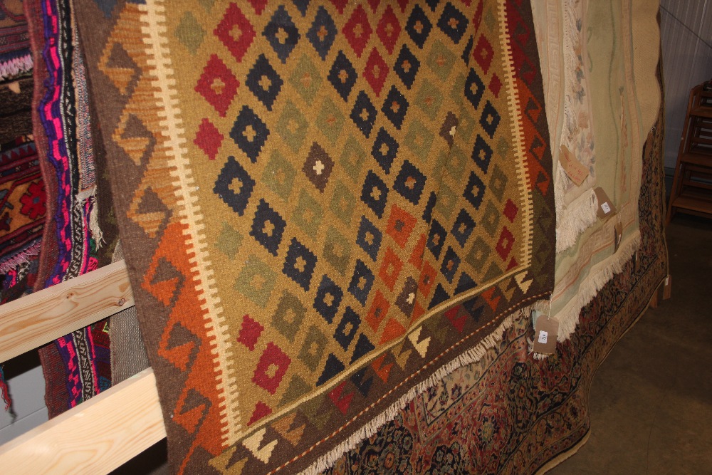 An approx. 6ft 3ins x 4ft Kelim rug