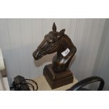 A small horse head bust (77)