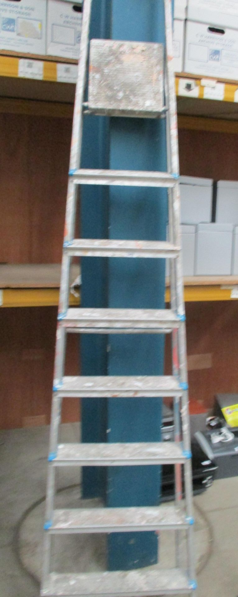 An aluminium 7 step step ladder