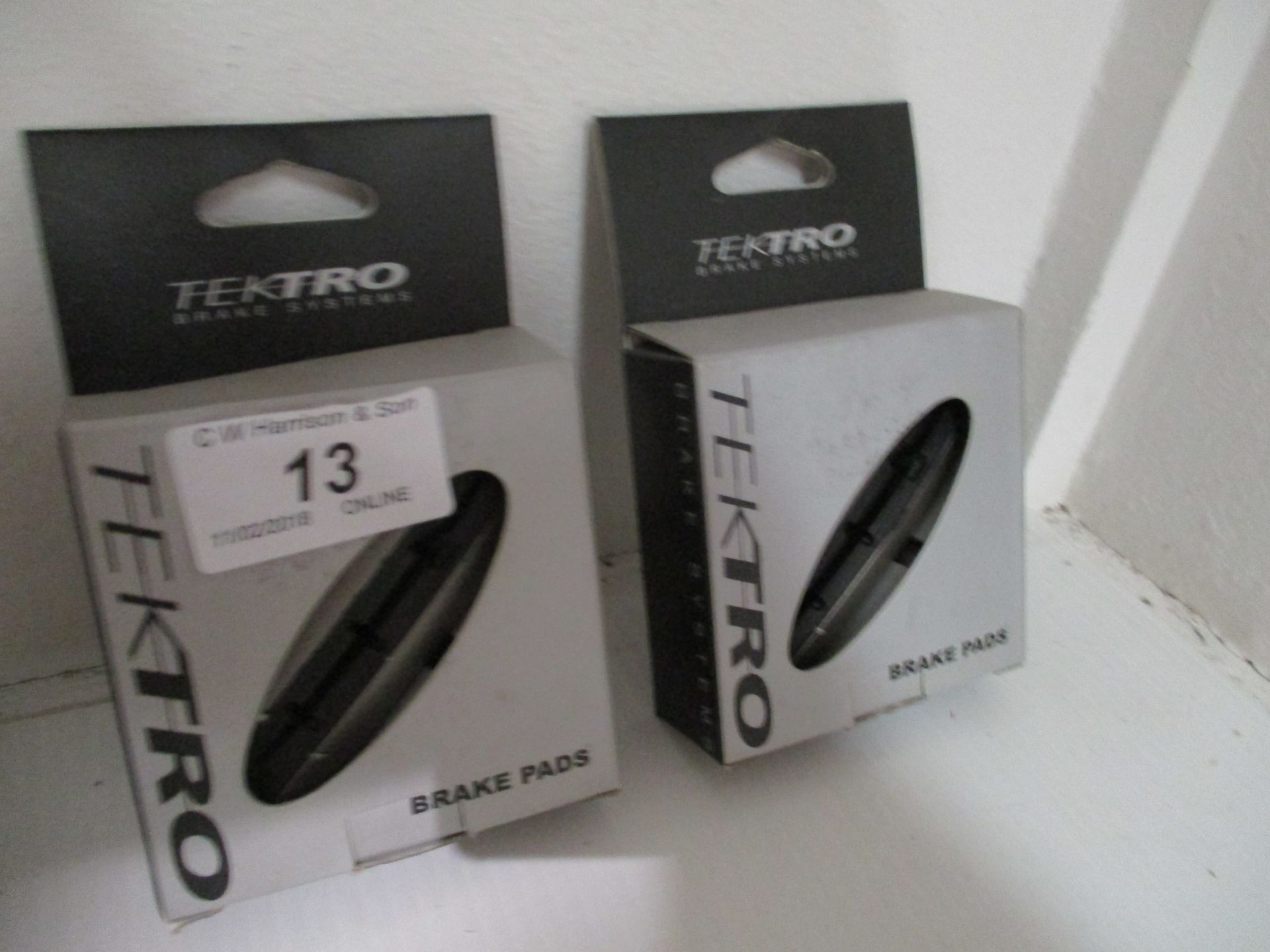 2 sets of Tektro 876Y2 brake pads