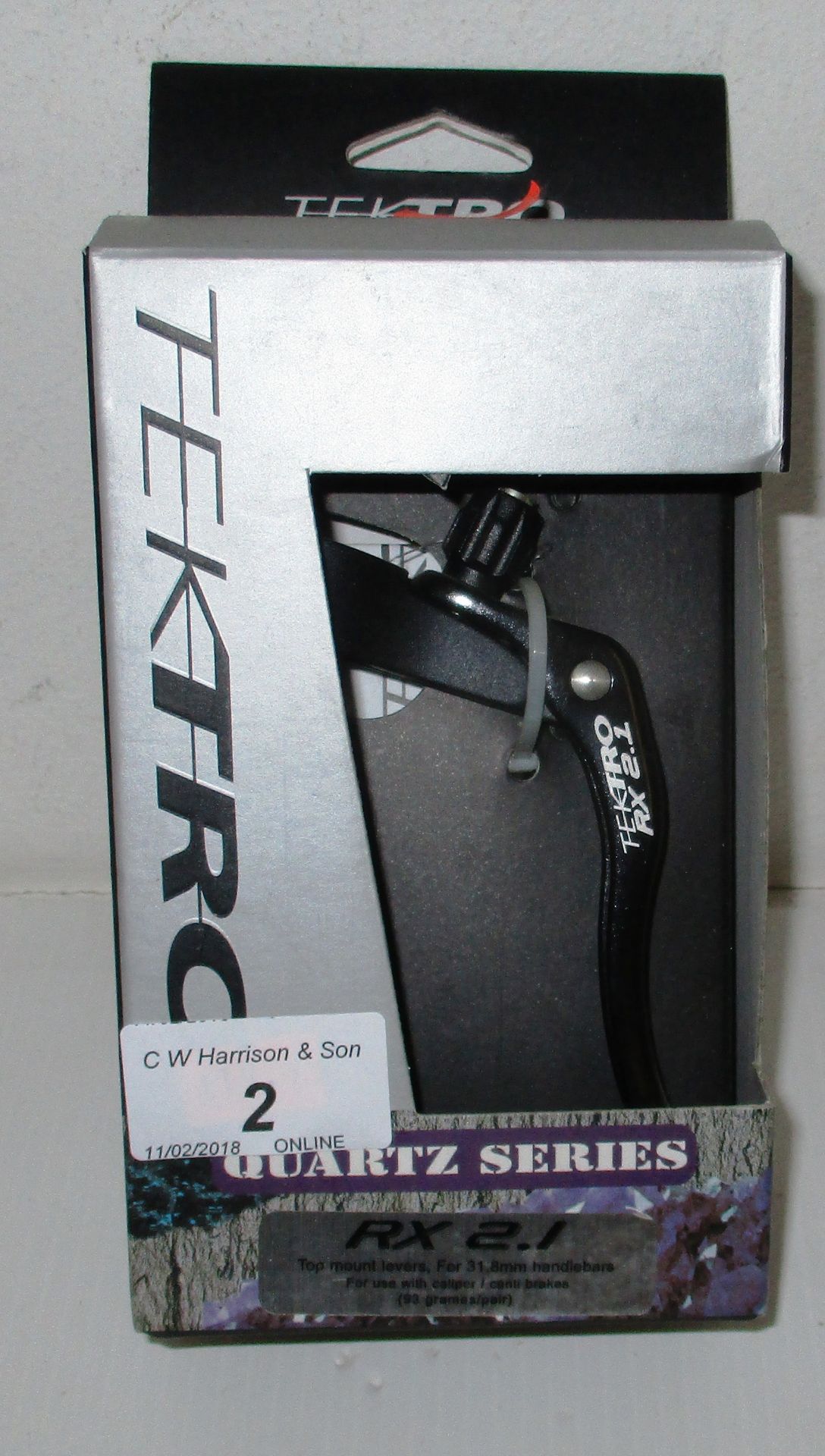 A Tektro Quartz Series RX 2.1 top mount levers for 31.