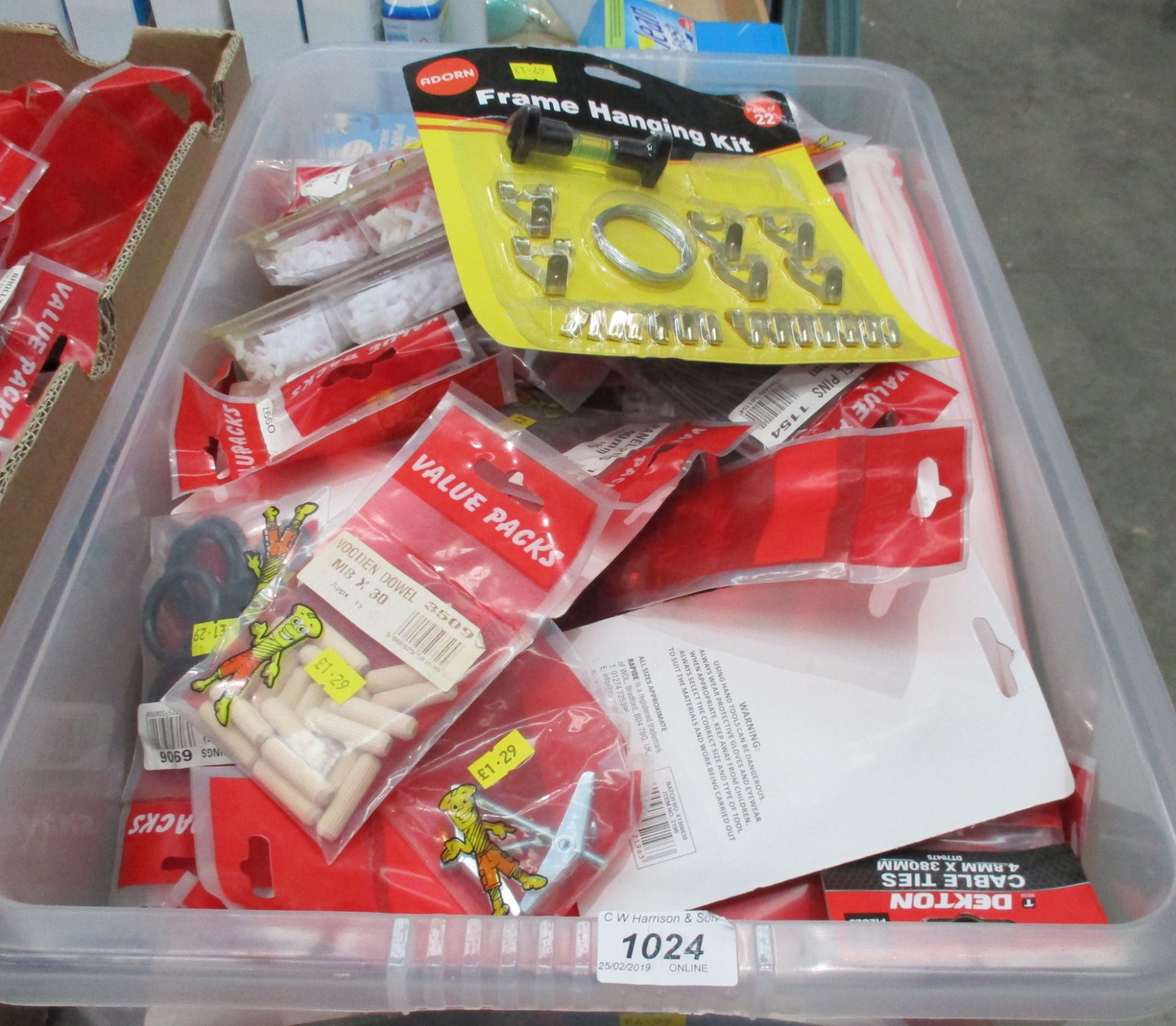 Approximately 100 x items - packs of frame hanging kits, packs of plasterboard fixings and screws,