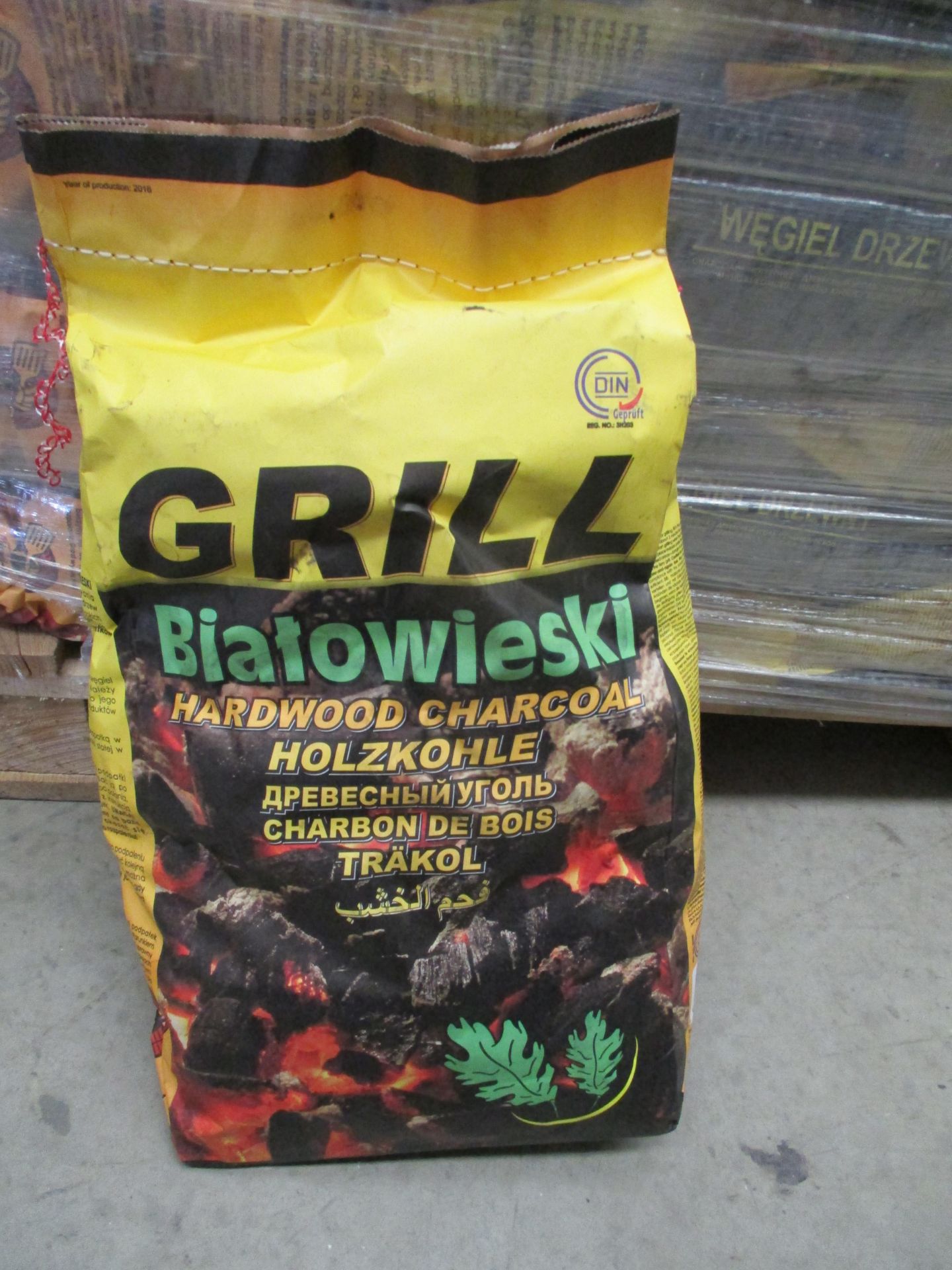 20 x 2kg bags of Biatowieski hardwood charcoal ref.