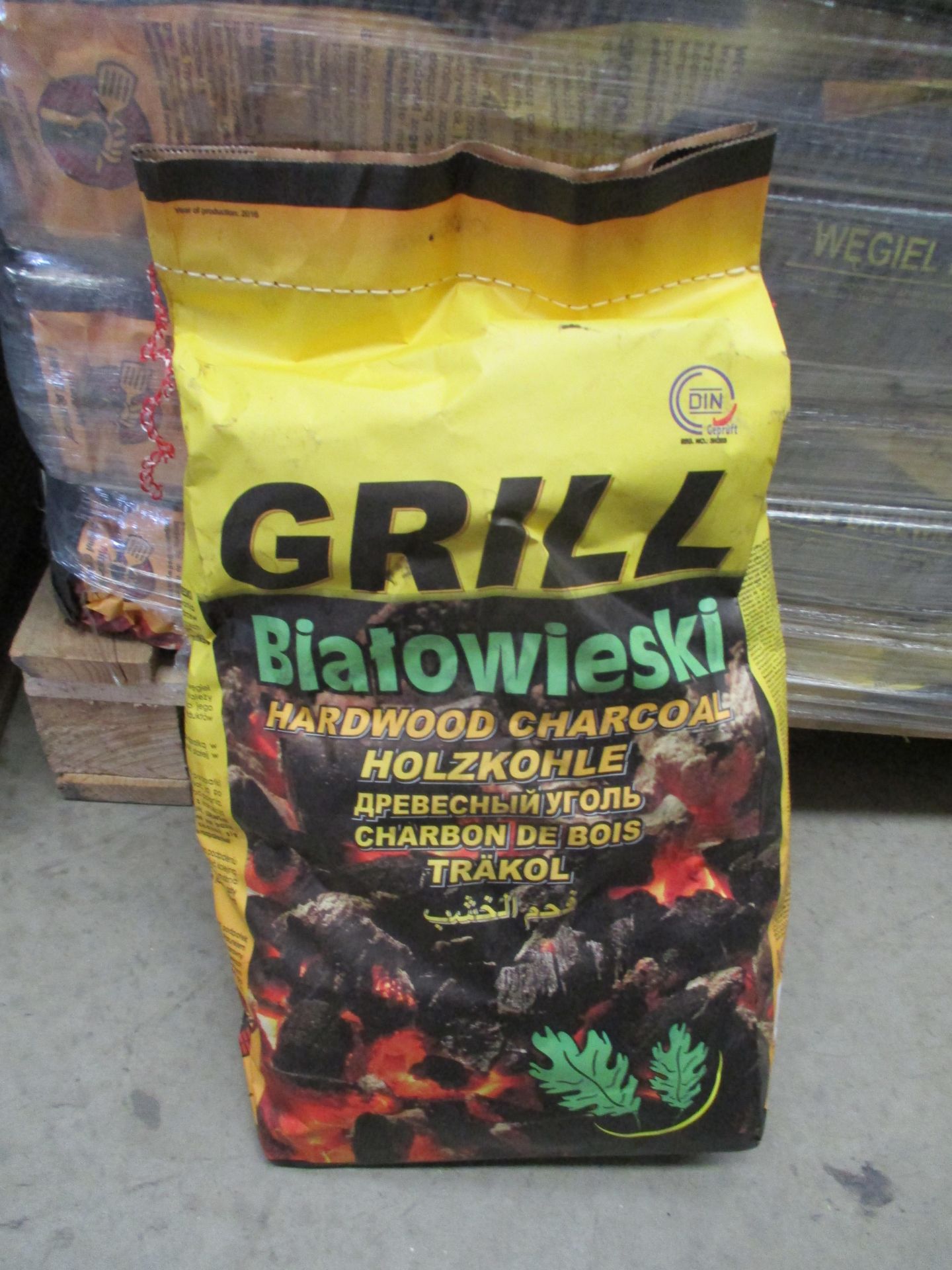 20 x 2kg bags of Biatowieski hardwood charcoal ref.