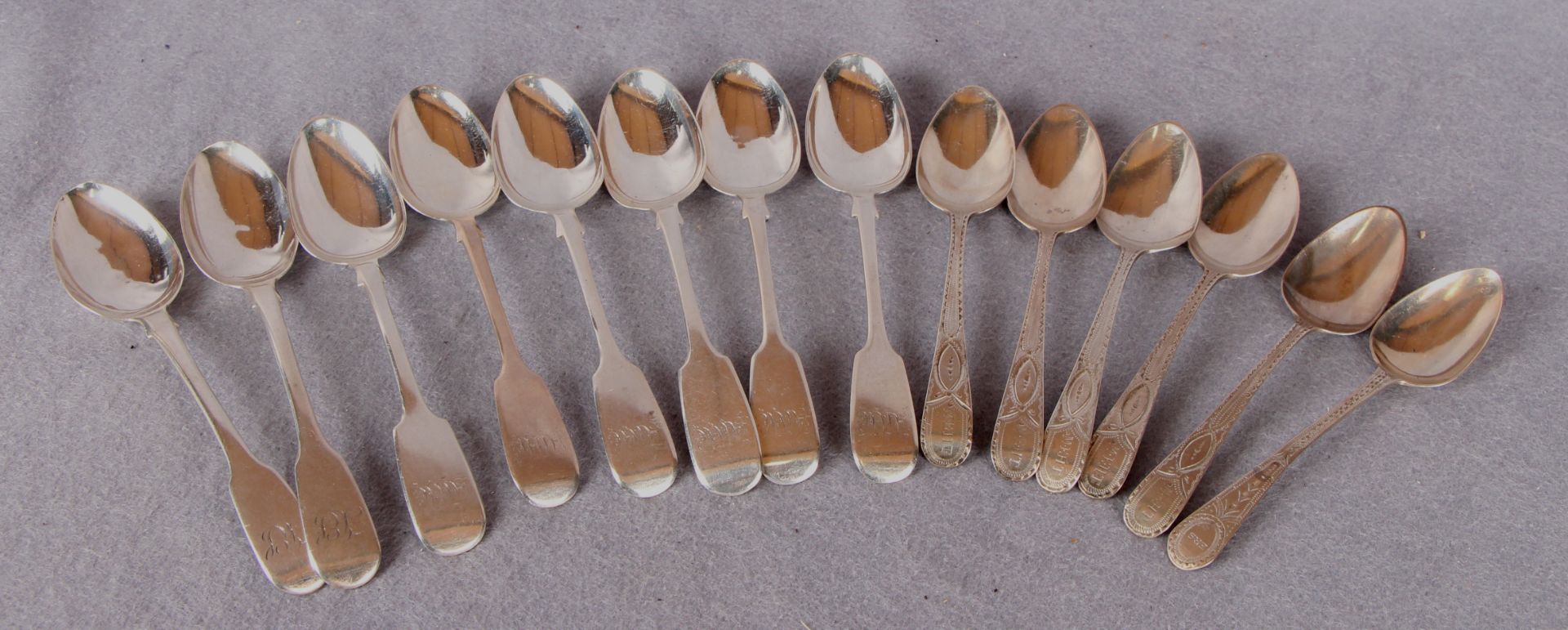 Silver teaspoons comprising a set of six fiddle pattern, London 1837,