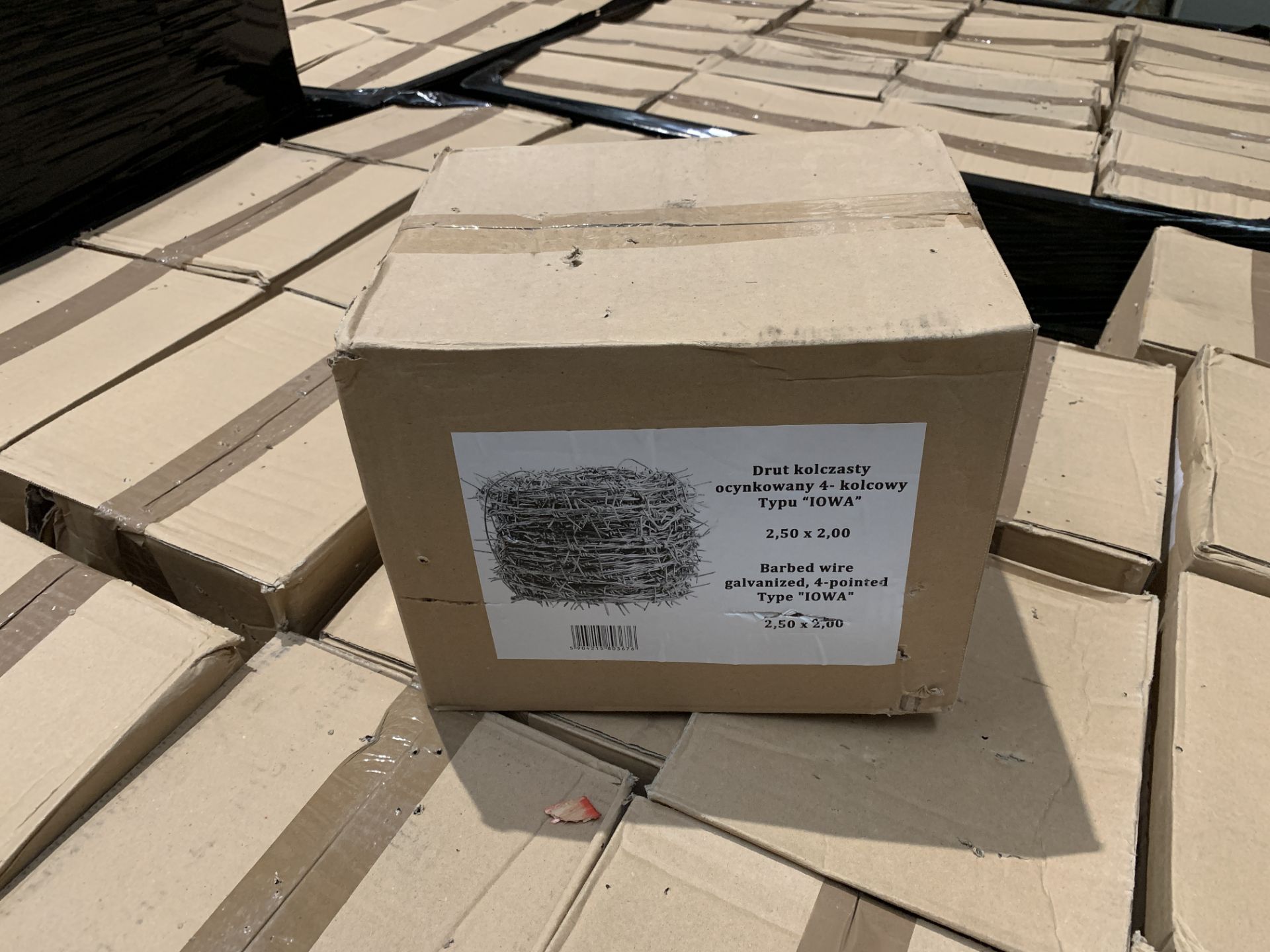 20 x boxes of barbed wire - each box containing a 2,50 x 2, - Image 4 of 4