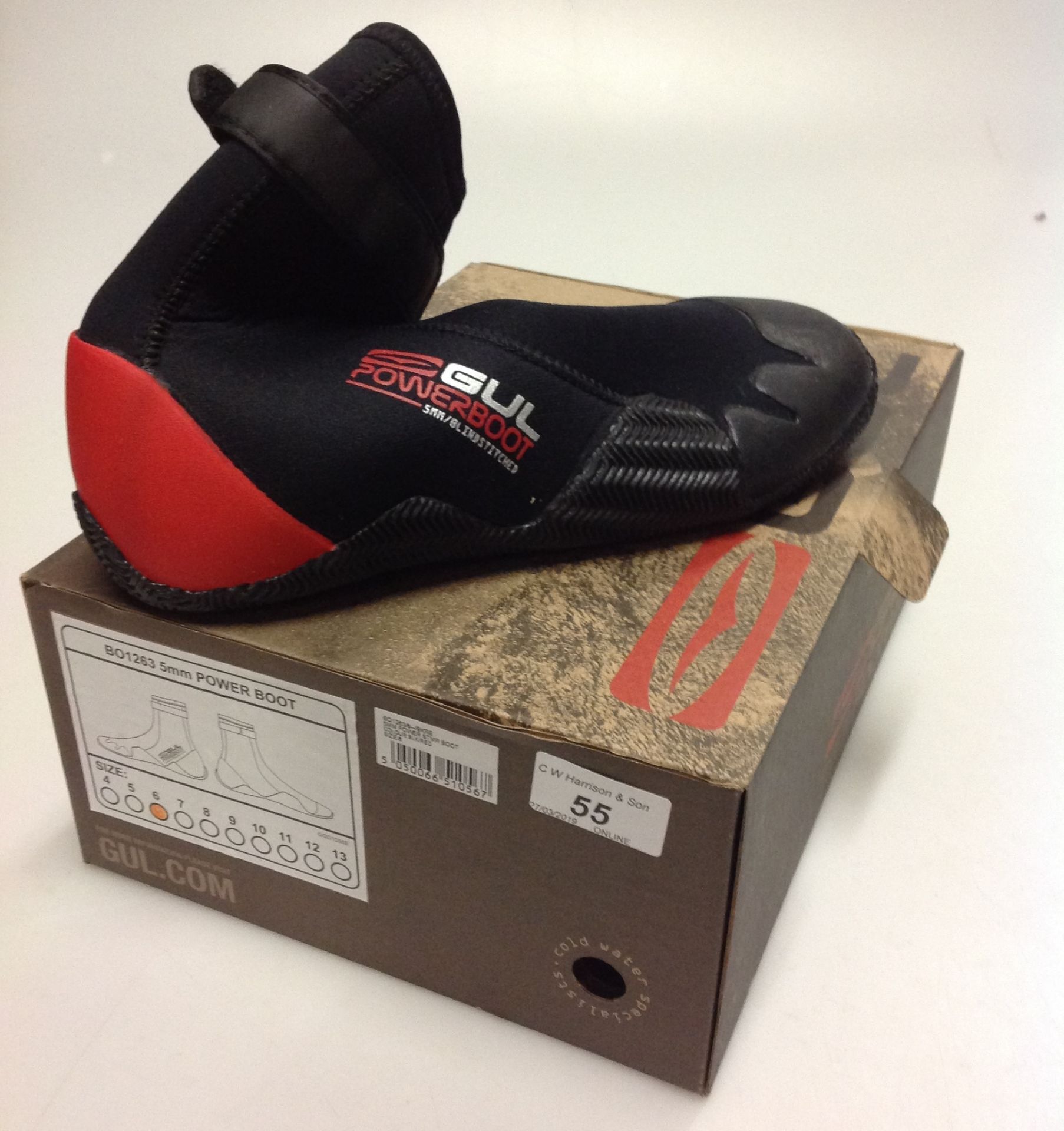 Pair of Gul 5MM Power STMR boots red and black- size 6