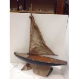 Wood pond yacht 53cm long - as seen