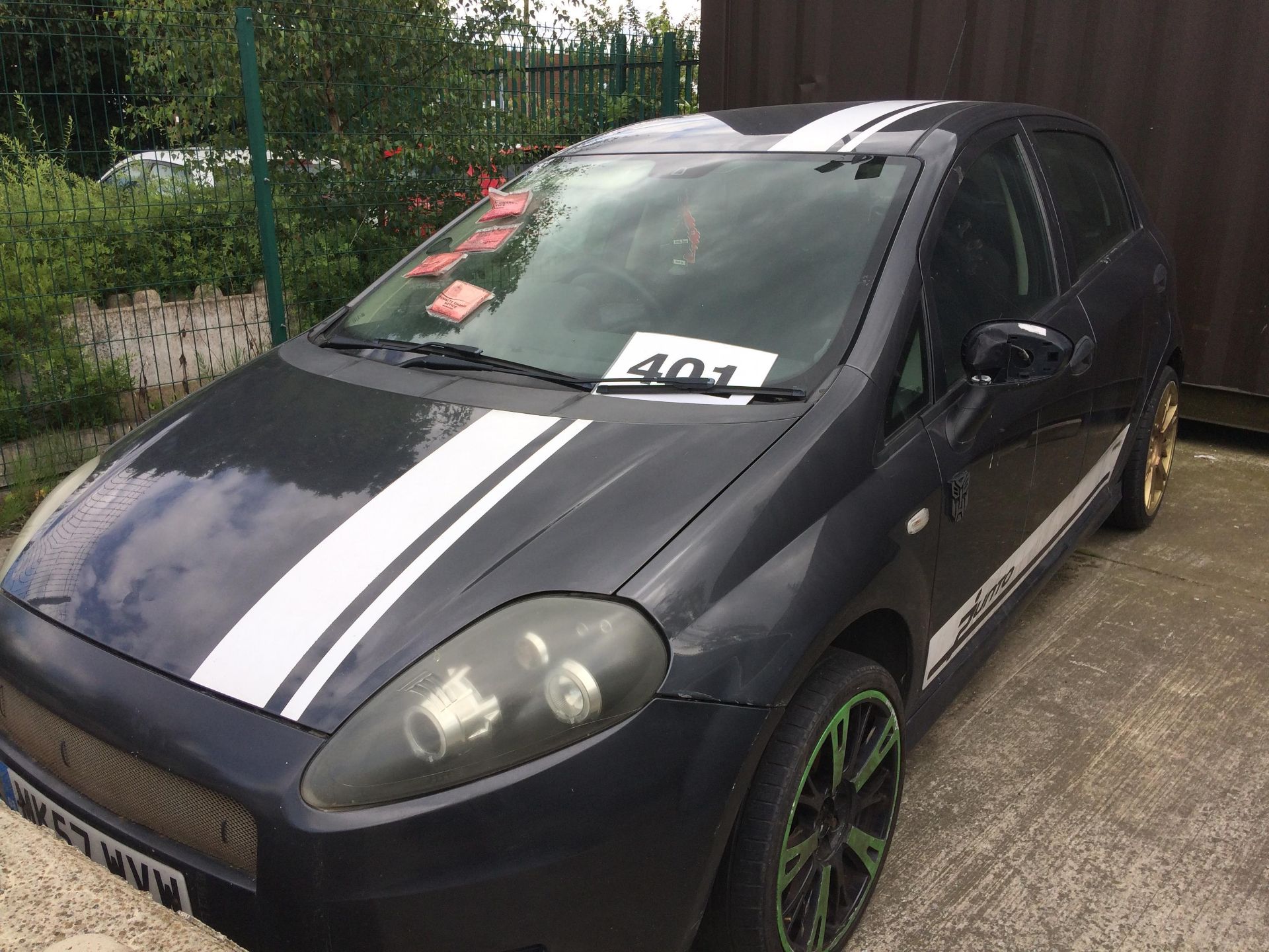 SEIZED VEHICLE FIAT PUNTO ACTIVE 1.2 5 door hatchback - petrol - grey Reg. No: MK57 WVW Rec.