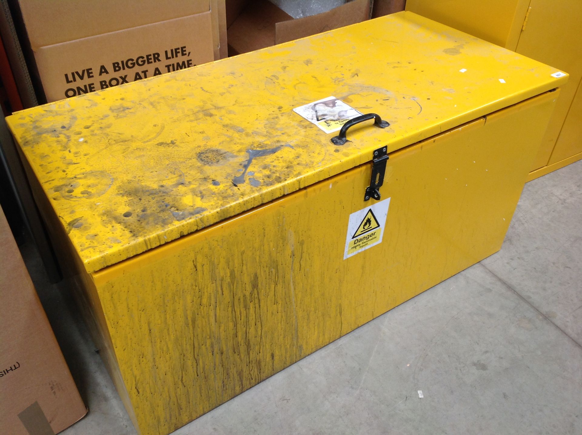 Yellow metal flammable liquid storage chest 130 x 60 x 60 cm high