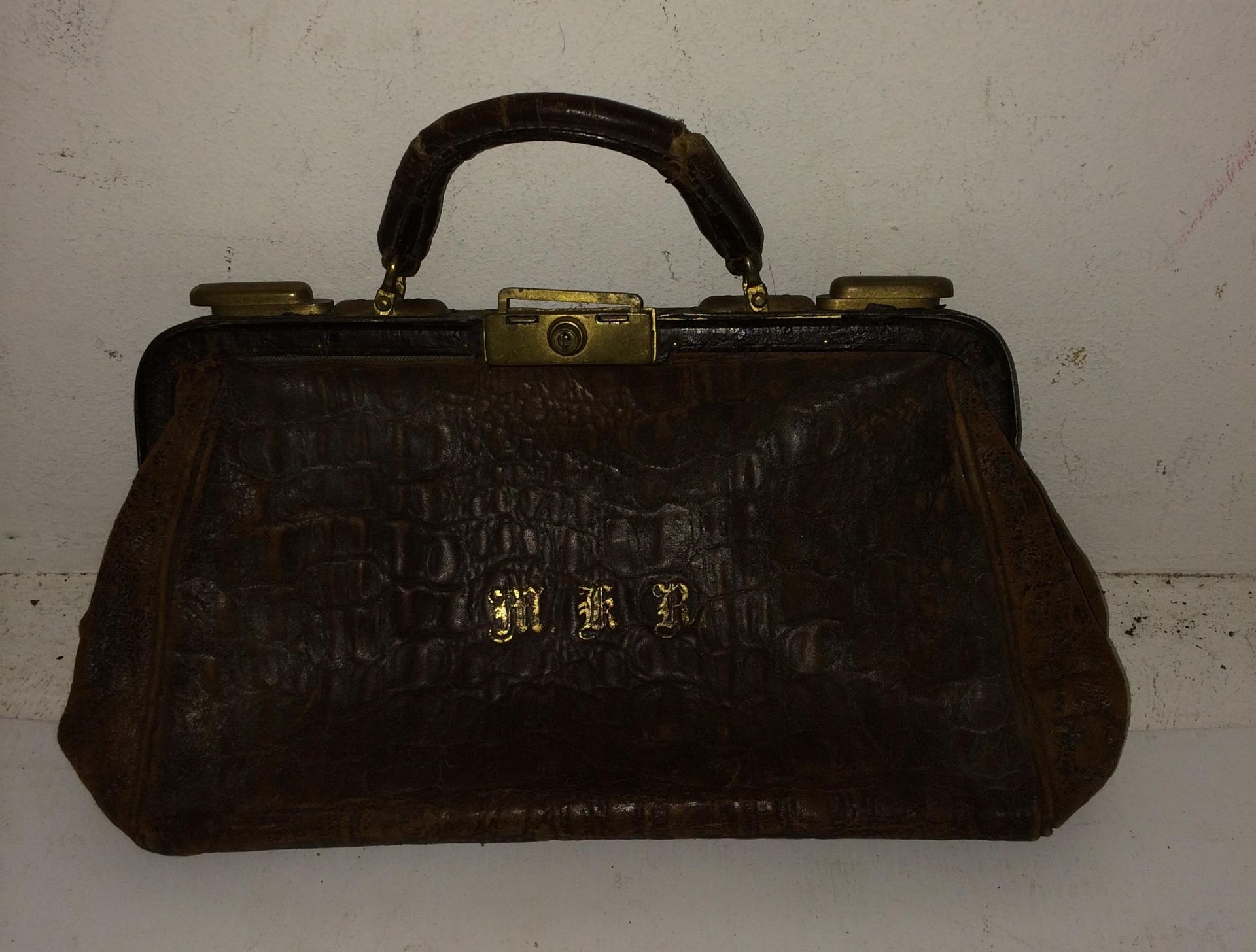 Crocodile skin small Gladstone bag initialled M.E.R.