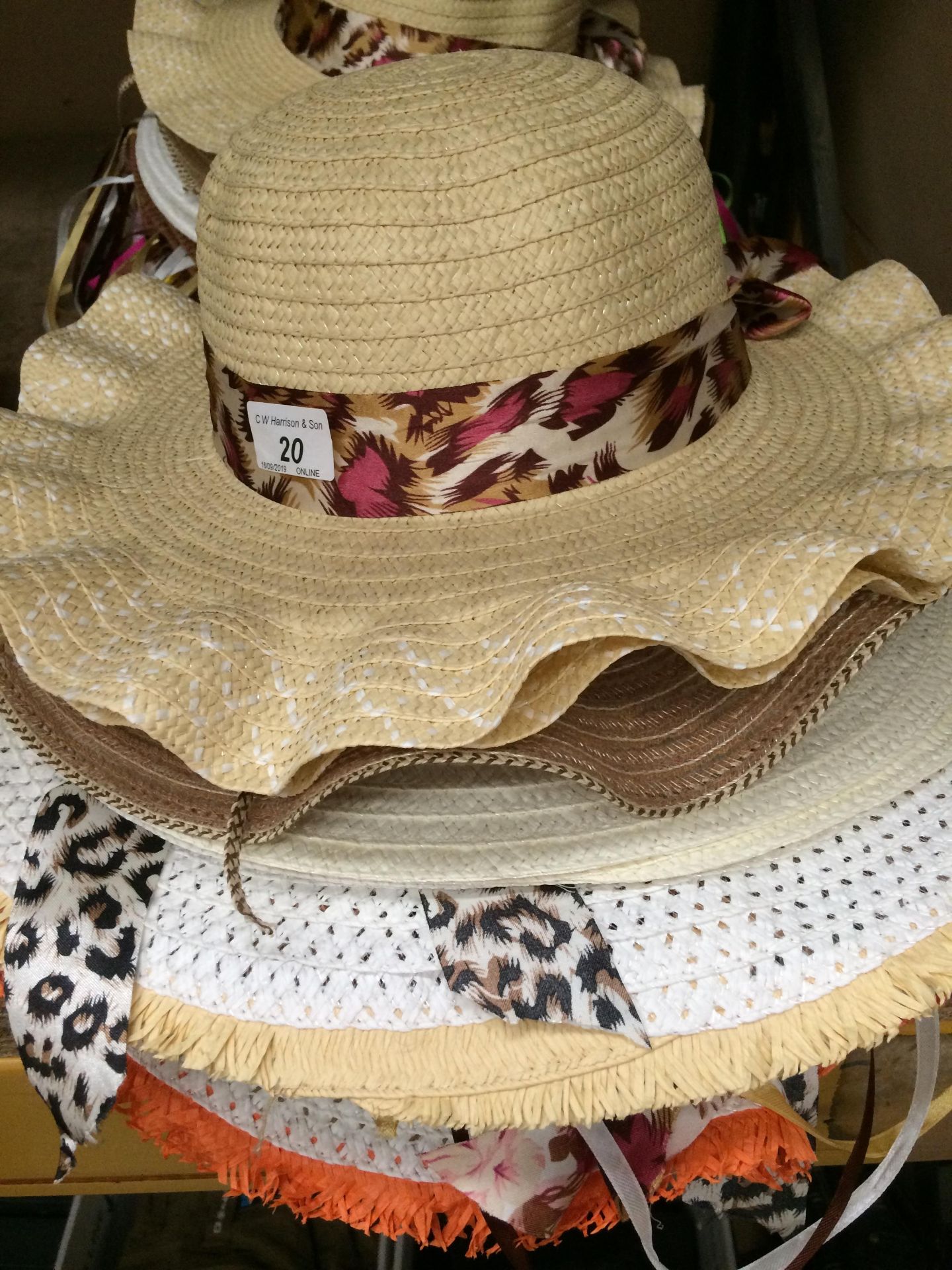 15 x ladies straw sun hats