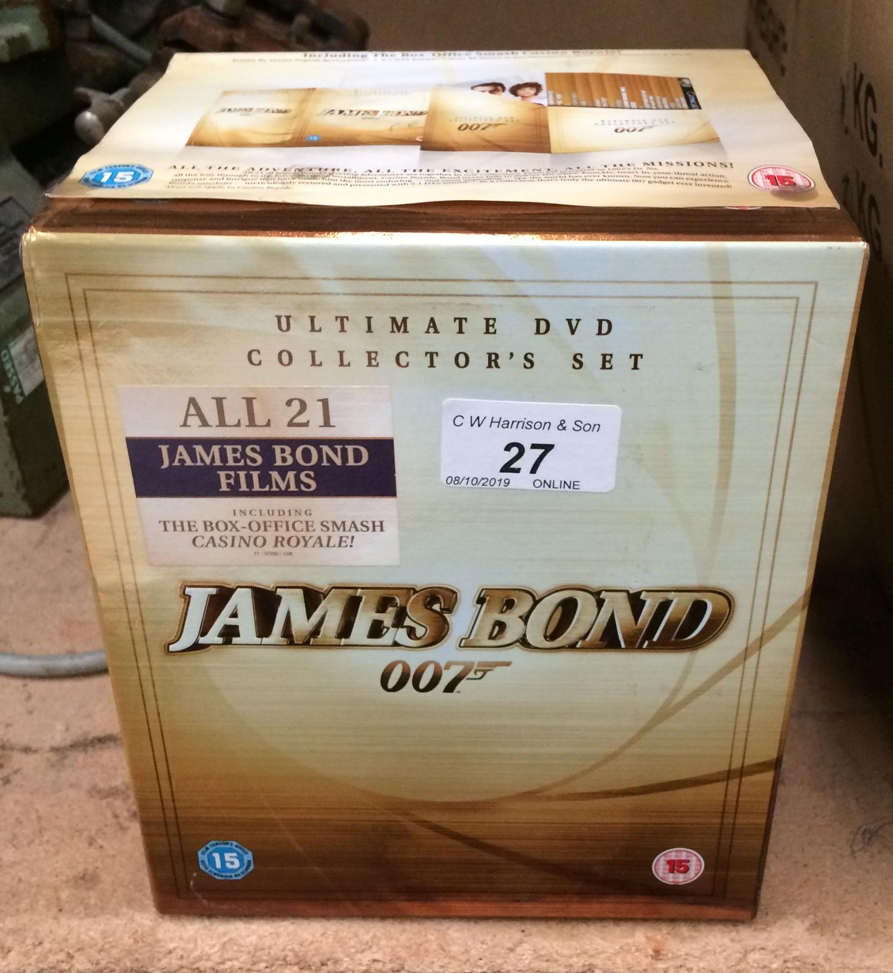 The Ultimate James Bond Collectors DVD b