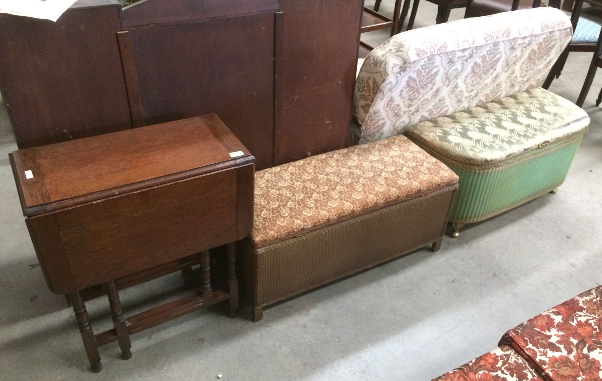 An oak drop leaf dining/side table and t