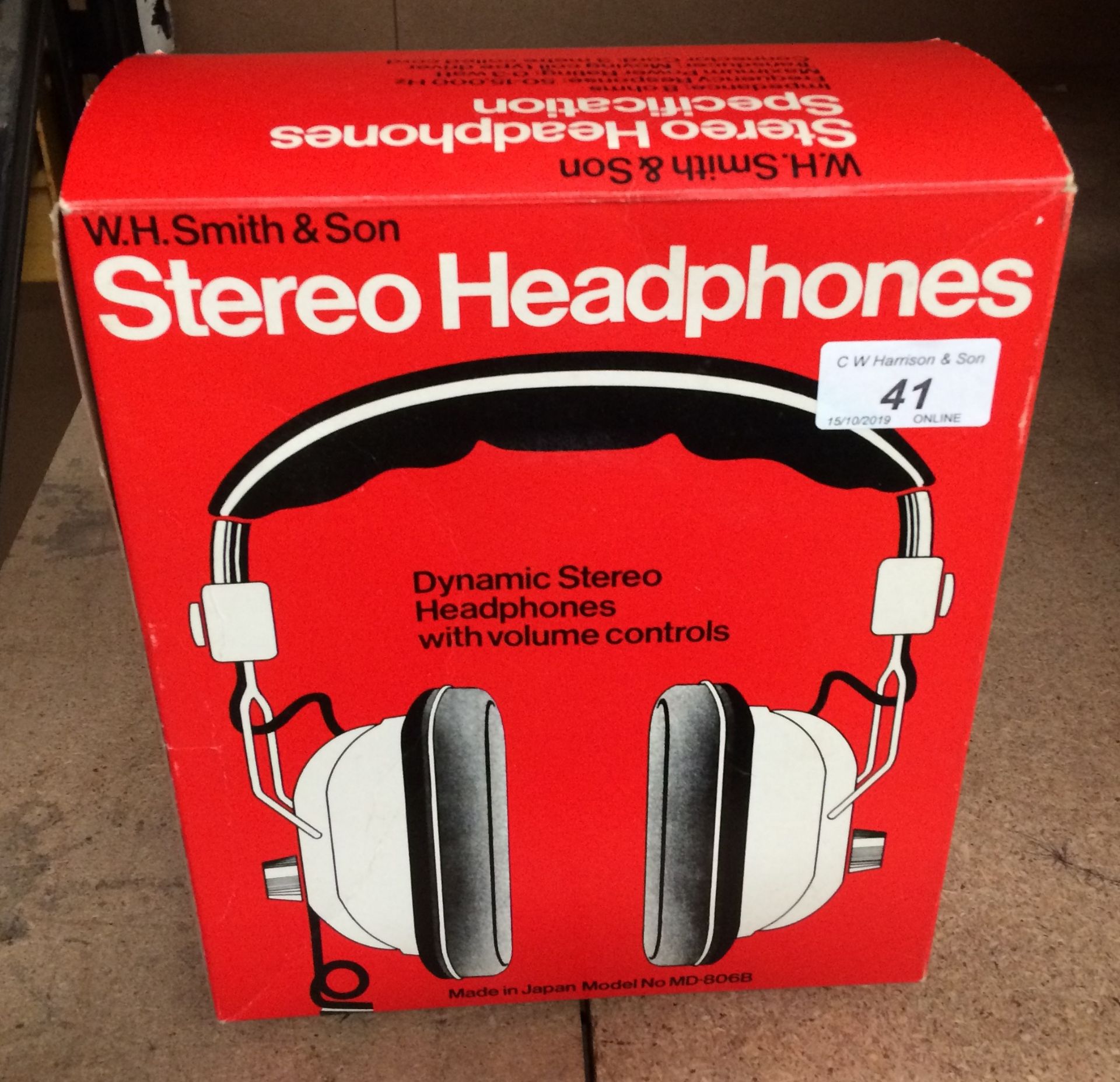 WH Smith & Son MD-806B stereo headphones