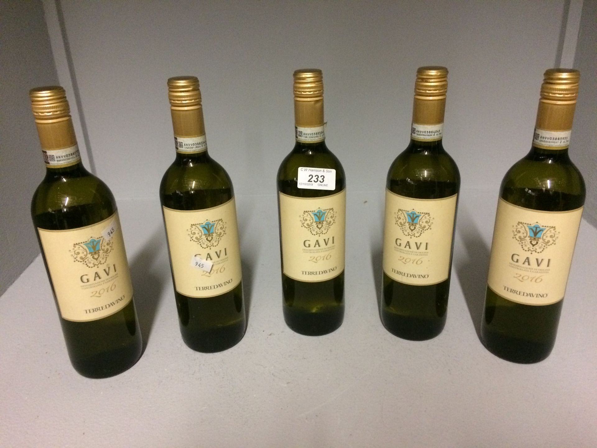 5 x 75cl bottles Gavi 2016 Terredavino