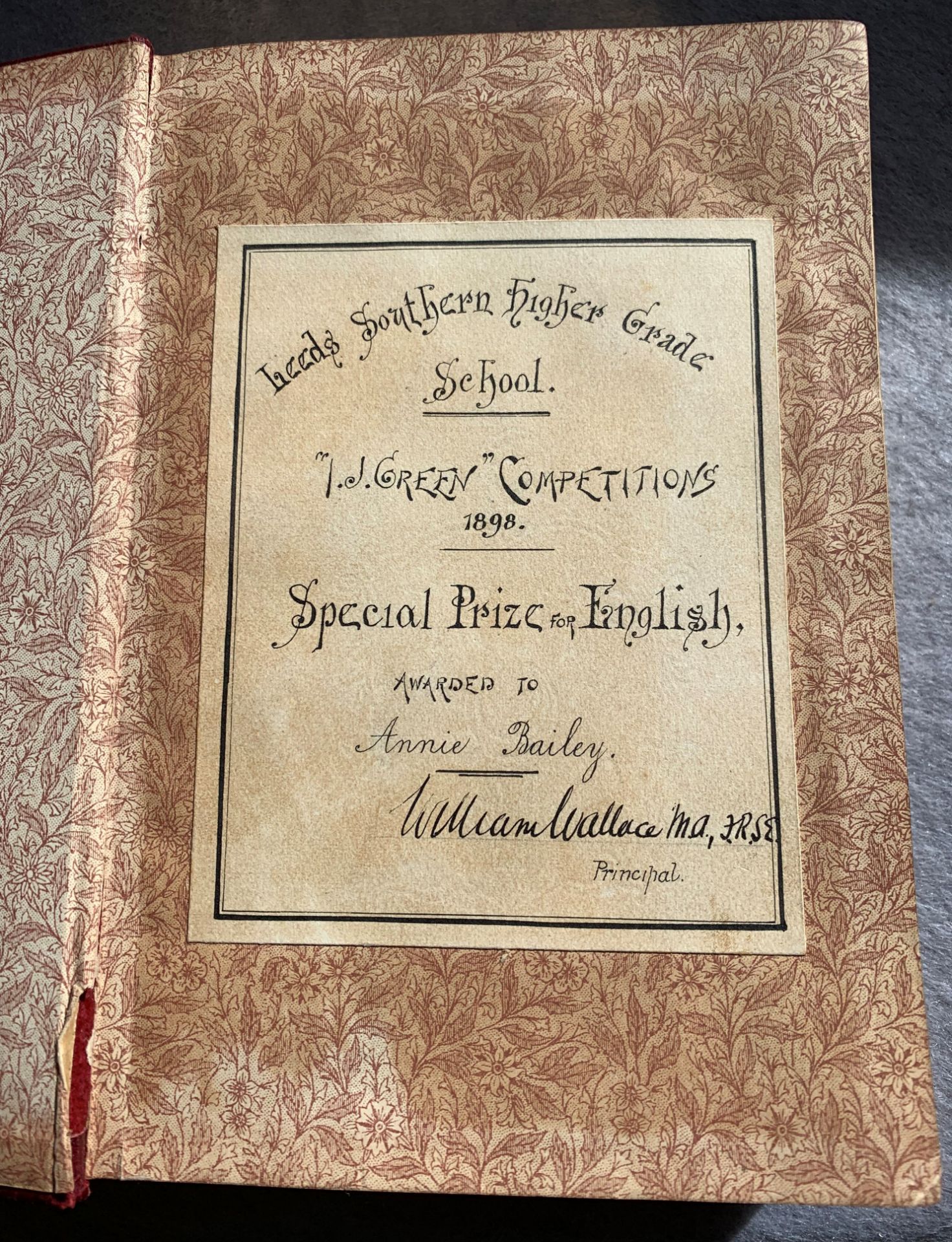 Goldsmith (Oliver) - Goldsmith's Choice Works comprising his Vicar of Wakefield, Poems and Plays, - Image 3 of 5