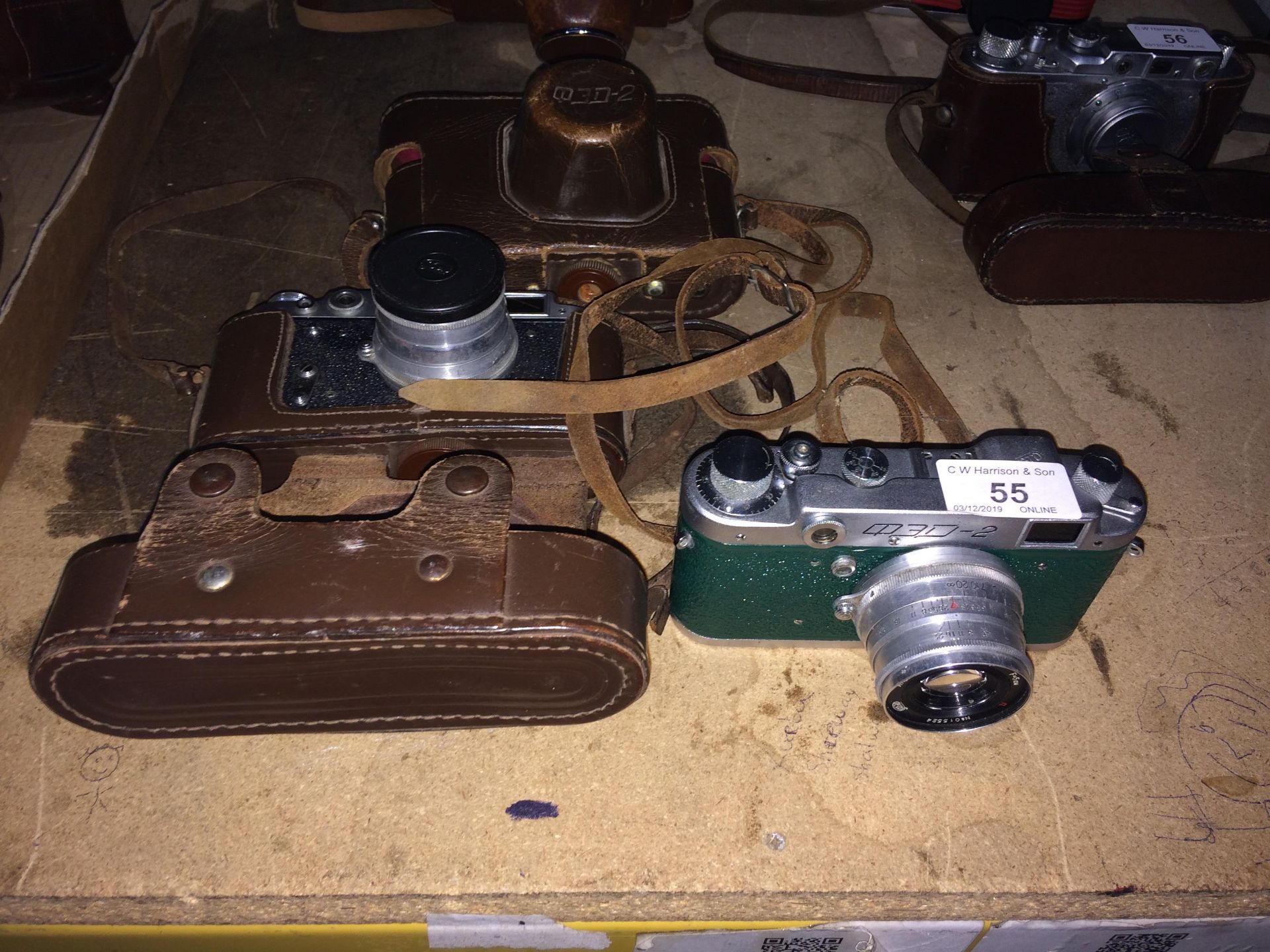 2 x FED QED2 cameras (2 x brown leather cases)