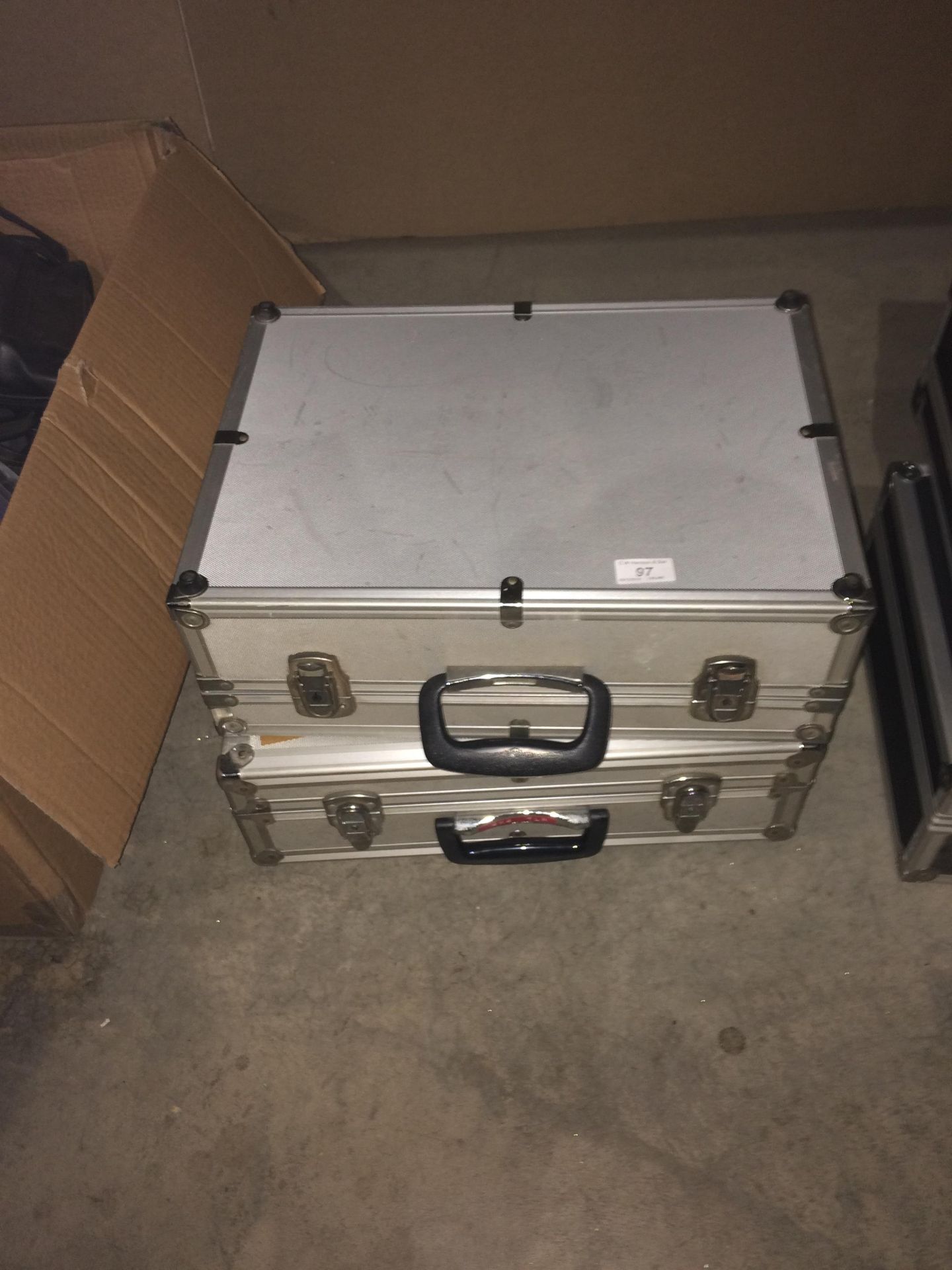 2 x aluminium camera cases