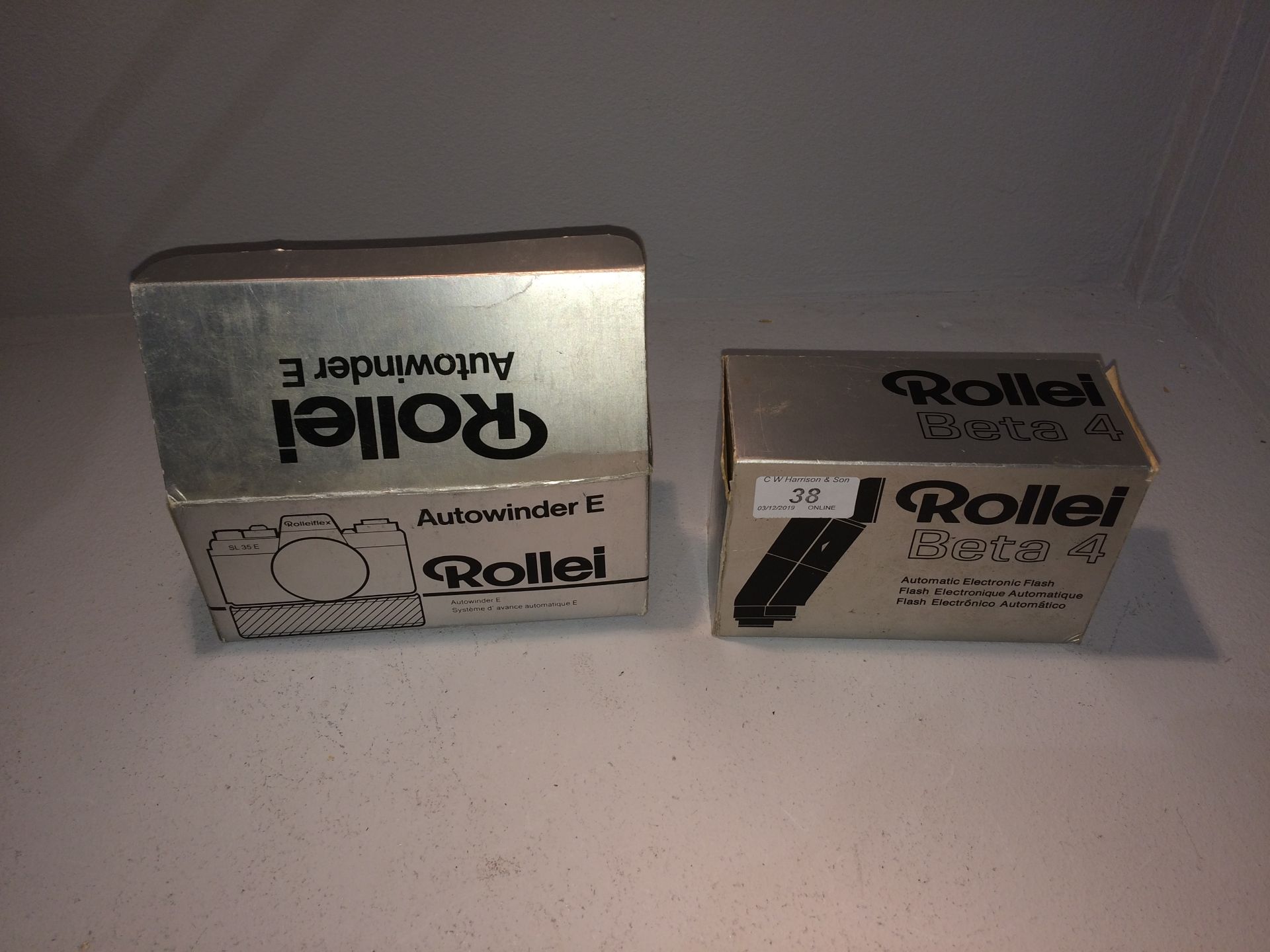 2 x items - Rollei Beta 4 automatic flash and a Rollei Autowinder E flash - both boxed