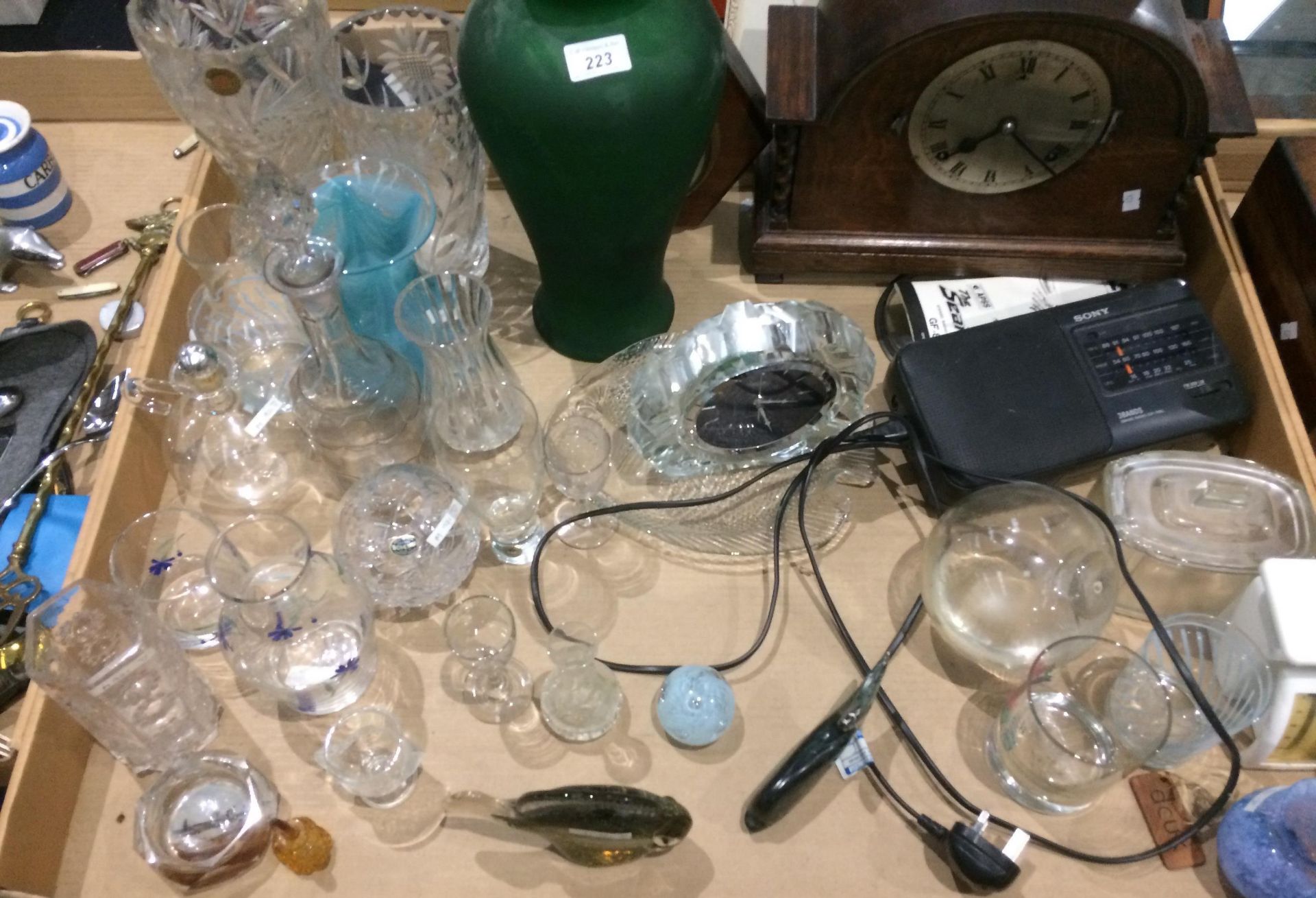 Contents to tray - oak mantel clock, barometer, glassware,