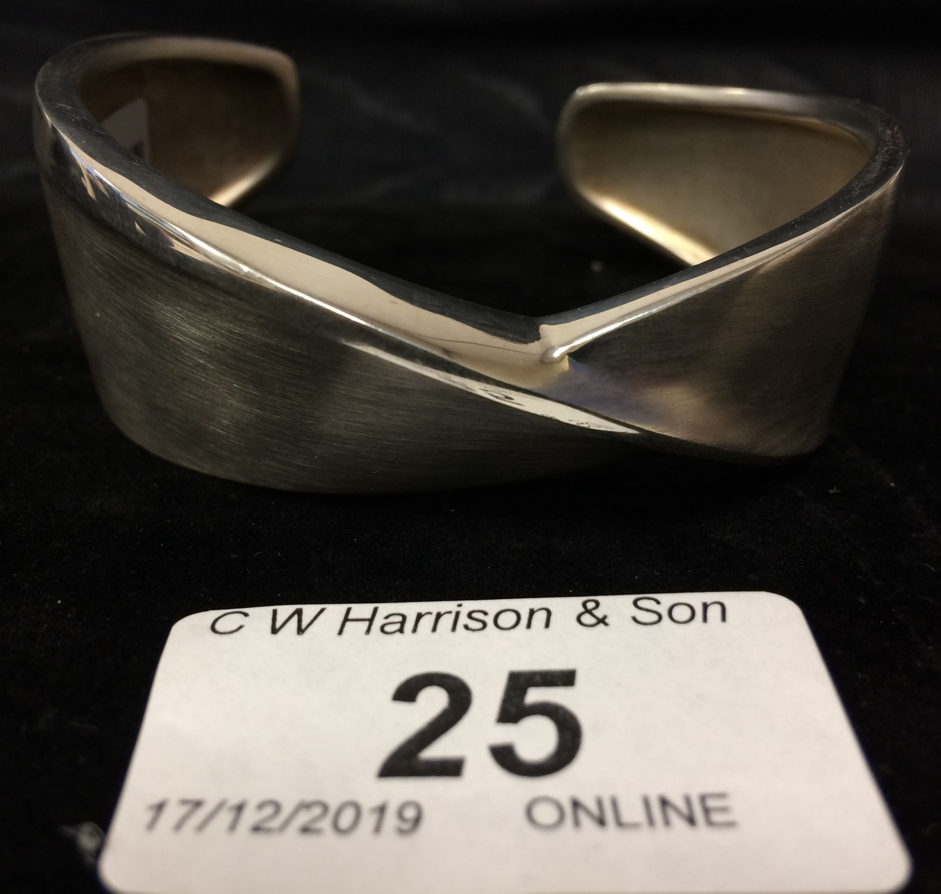 Quinn matt/polished 925 sterling silver bangle/cuff RRP £410 (please note this lot is subject to - Image 2 of 2