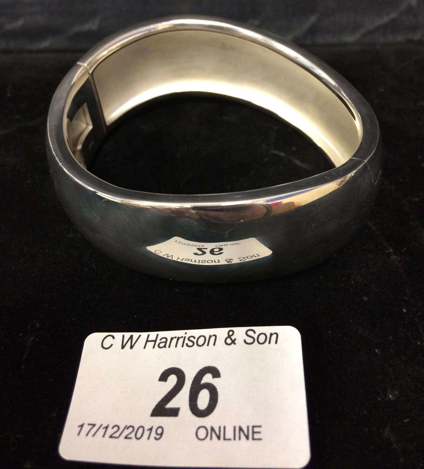 Quinn 925 sterling silver hinged bangle RRP £480 (please note this lot is subject to vat) - Image 2 of 2