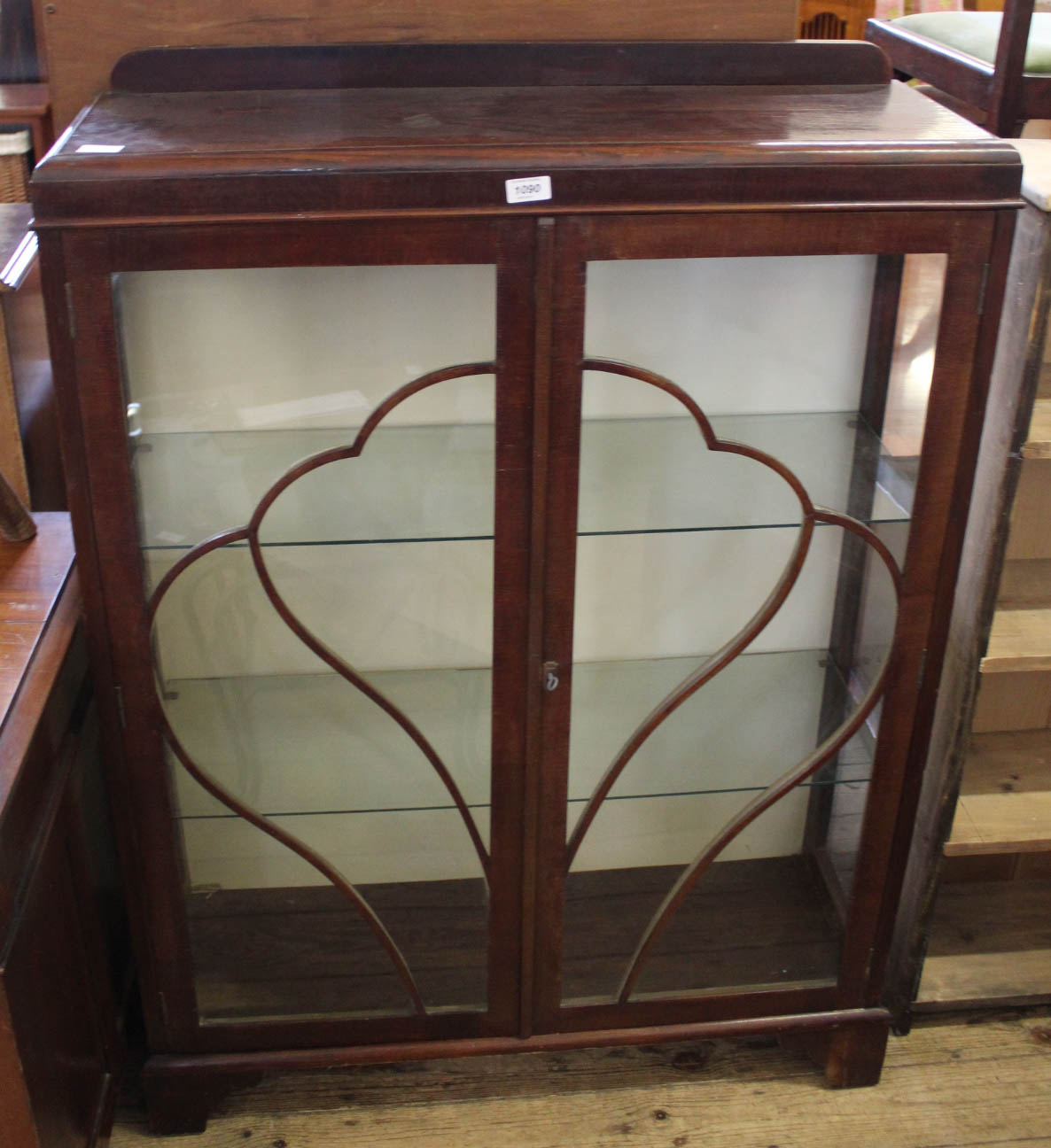 An Edwardian mahogany chest of four drawers and a mahogany china display cabinet - Image 2 of 2