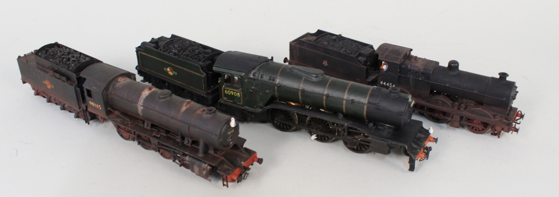 Two kit built 00 gauge locos plus an Airfix loco 444511