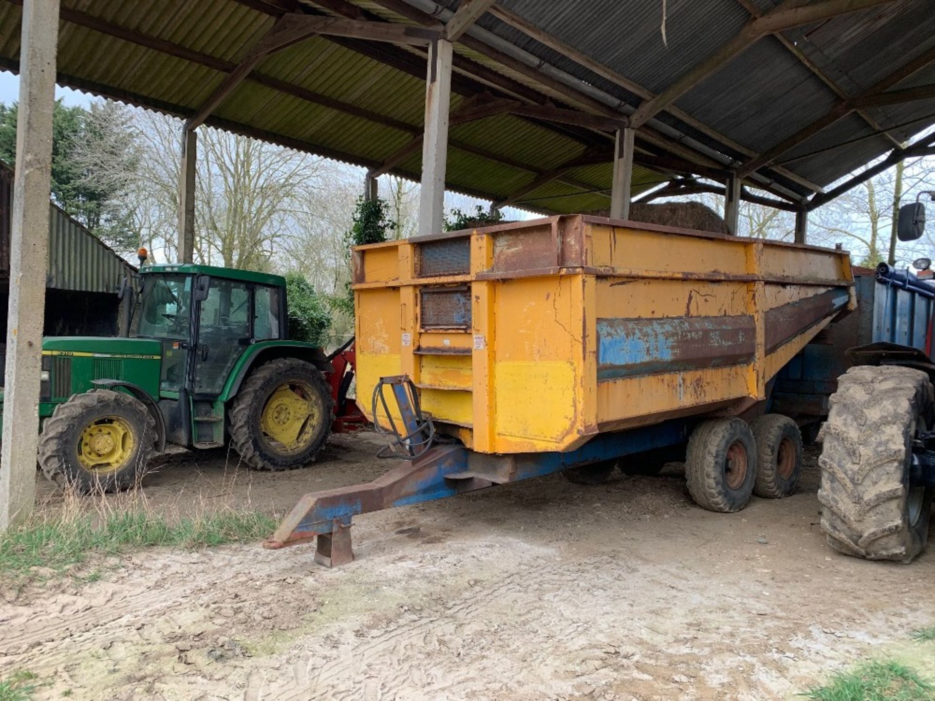 1983 Richard Western Tandem Axle Hydraulic tipping dump trailer 8 Tonne 12.5 X 80/15.