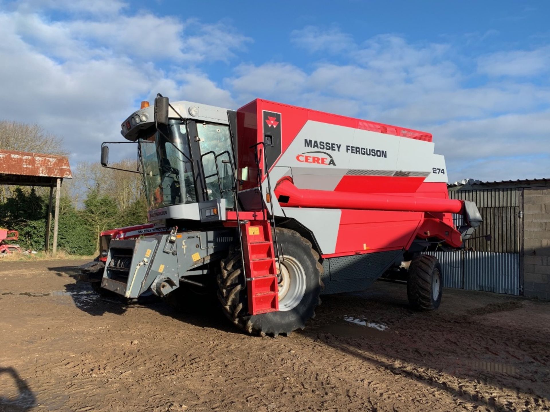 2007 Massey Ferguson Cerea 7274 Combine Reg AU07 HVG SN 61883 Engine Hours 1491 Drum Hours 1229 C/w